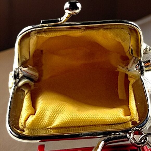 Roma Italy's Coin Purse & British Keychain London's Red Telephone Booth - Picture 4 of 10